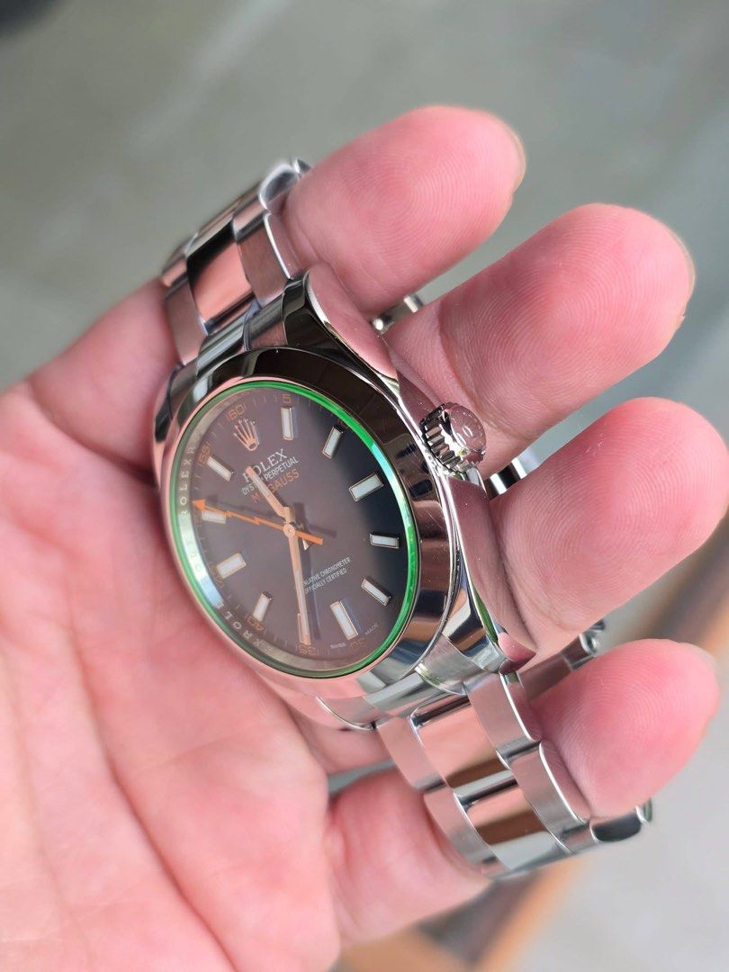Rolex Milgauss GV Z-Blue (Category: Luxury Watches) located in Makati City. Submitted by gcct888 (Listing ID 1447811771, Image 2). Description: Rolex Milgauss GV “Z Blue” Ref. 116400GV Mint condition Open for authentication 675,000.