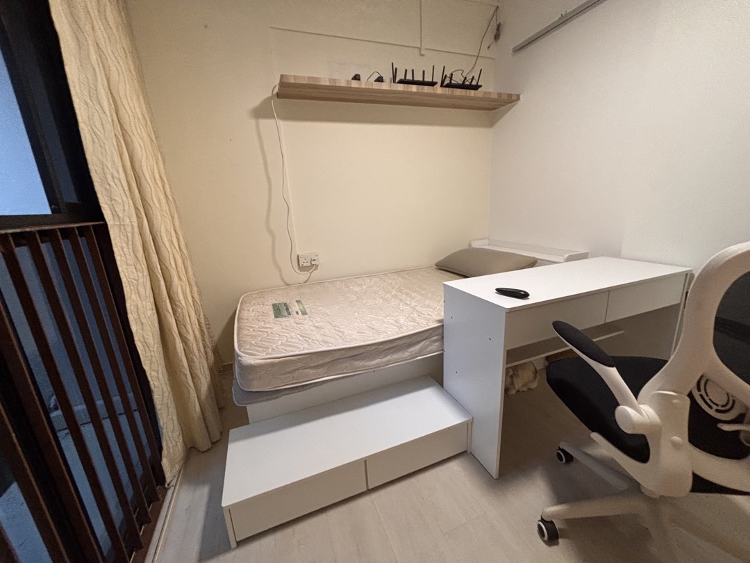 (Category: ) located in . Submitted by nyoung (Listing ID 1447793641, Image 1). Description: .