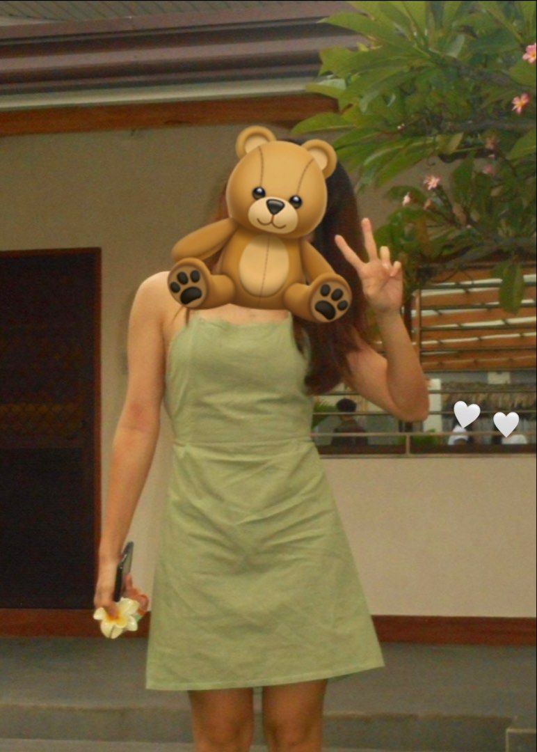 Julia Backless Linen Mini Dress (Category: Dresses) located in Arayat. Submitted by decluk8 (Listing ID 1447880619, Image 2). Description: Color: Sage Green Size: Small W/ adjustable straps.