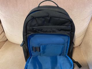 (Category: ) located in . Submitted by sunny.deals (Listing ID 1447764327, Image 1). Description: .