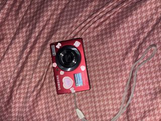 (Category: ) located in . Submitted by weaniceteee (Listing ID 1447836136, Image 1). Description: .