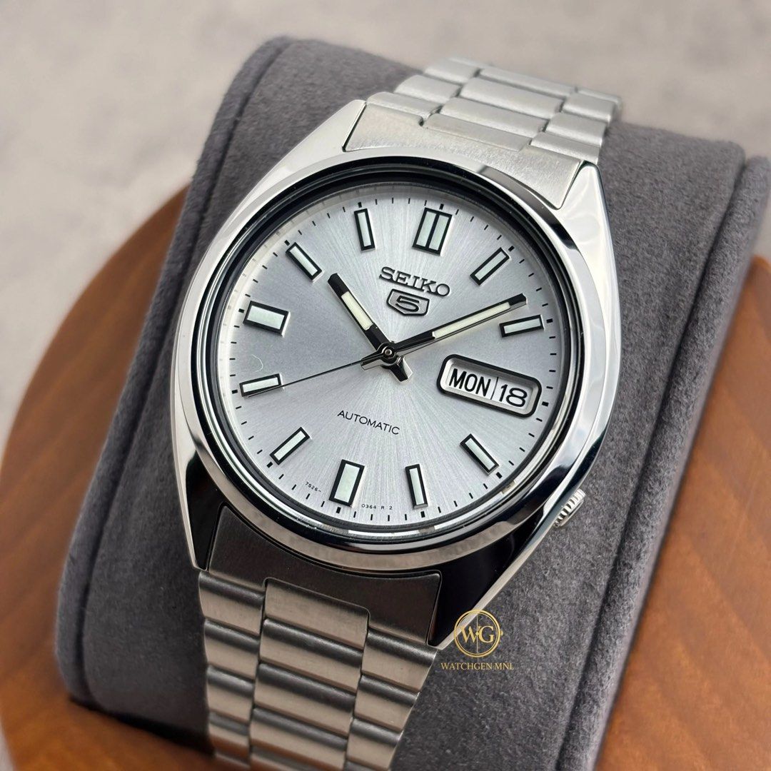 Seiko SNXS73K1 SNXS73 (Category: Men's Watches) located in Manila. Submitted by drhanlie (Listing ID 1447727481, Image 2). Description: Seiko 5 SNXS73K | SNXS73 ⌚️ Classic Silver Sunburst Dial (Discontinued) FOR ONLY ₱8,490 ✅ Specs: Movement: 7S26 Automatic Crystal: Hardlex crystal Case Size: 37mm Thickness: 11mm Lug-to-lug: 43mm Water Resistance: 30m Power Reserve: Approx. 40 hours Condition: Brand New Inclusions: Complete Set Guaranteed Origina