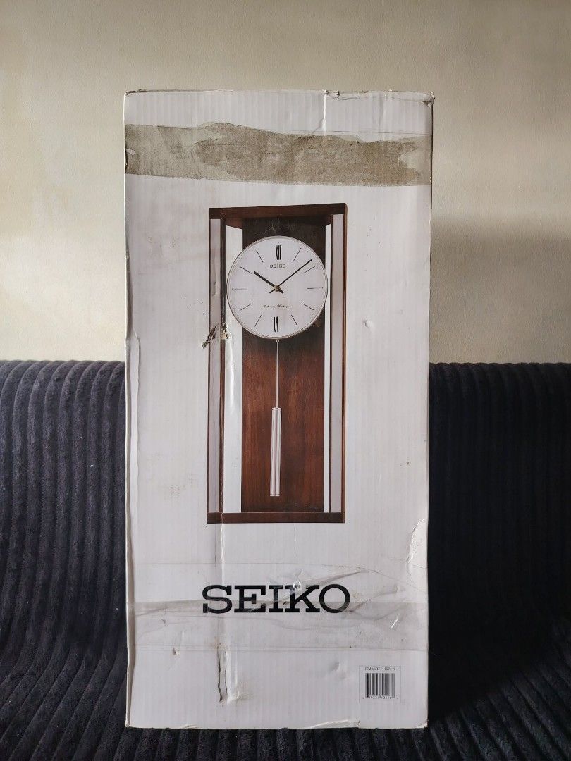 Seiko Wooden Pendulum Wall Clock (Category: Clocks) located in Quezon City. Submitted by JennaMarieD (Listing ID 1447879152, Image 1). Description: - Classic Seiko pendulum wall clock - Elegant wooden design - Clean white face for easy readability - Functional pendulum for accurate timekeeping - Comes in its original box - Perfect addition to any room in your home - Feel free to ask any questions!.