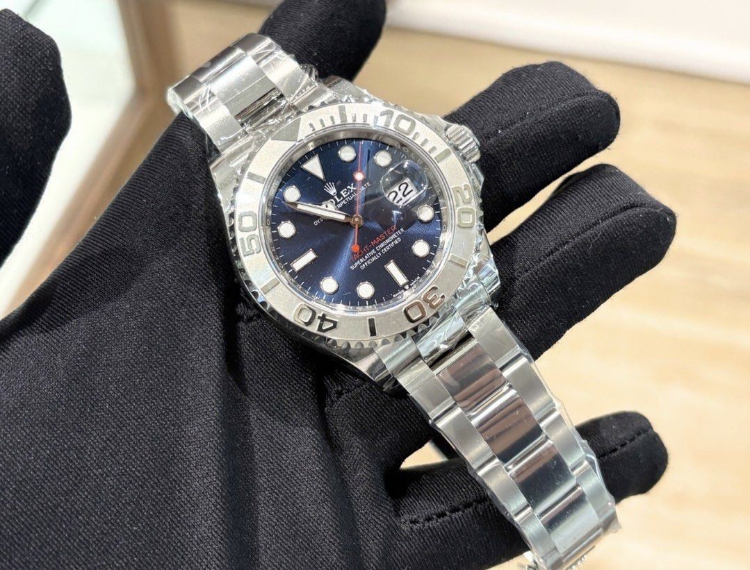 SgWatchHub! Brand New March 2026 Rolex Yatch Master 126622 Blue Dial 40mm (Category: Watches) located in Singapore. Submitted by singapore_watch_hub (Listing ID 1447830869, Image 1). Description: Discover SgWatchHub.sg — the smart way to manage everything about your watch, all in one place. From finding your next timepiece to getting expert care for the one you love, SgWatchHub connects you to watch specialists, competitive prices, and essential 