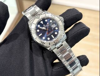 (Category: ) located in . Submitted by singapore_watch_hub (Listing ID 1447830869, Image 1). Description: .