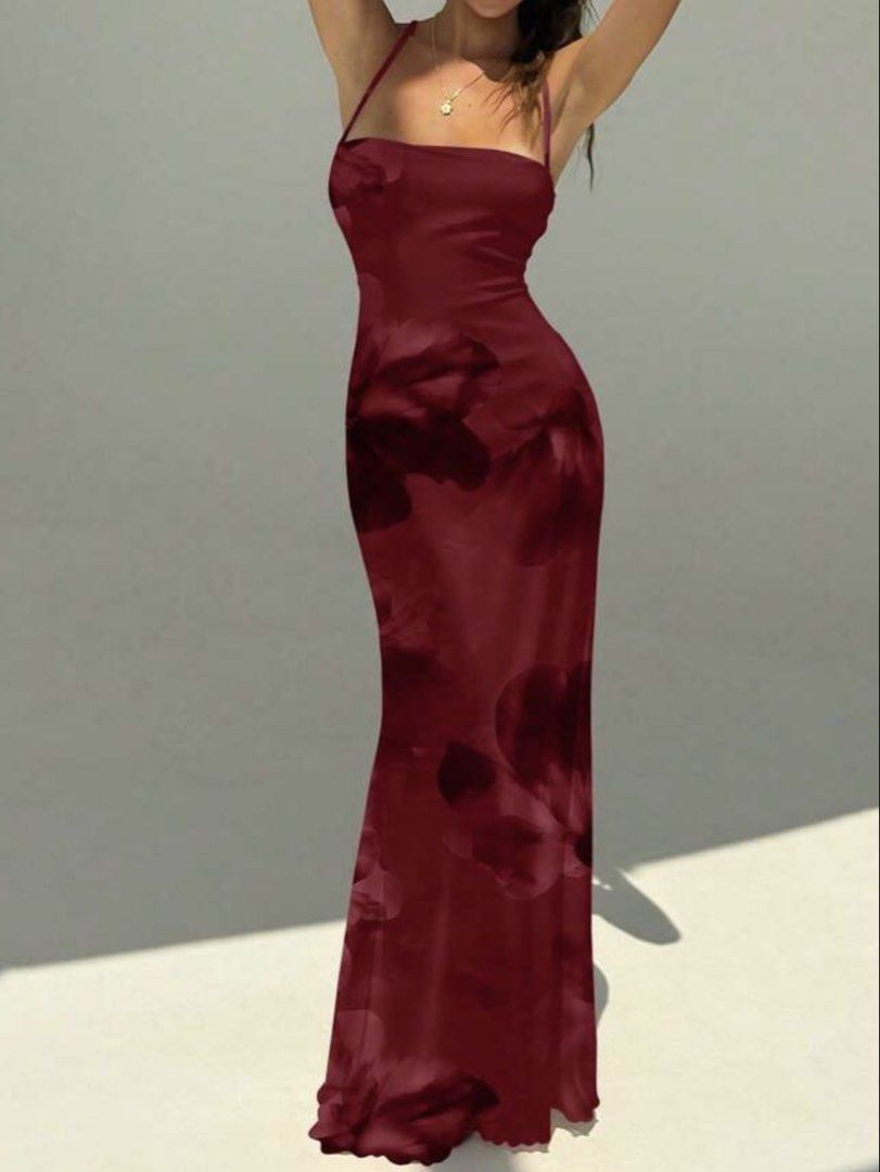 Shein Floral Backless Halter Dress (Category: Dresses) located in Taguig. Submitted by mnllxo (Listing ID 1447732054, Image 2). Description: .
