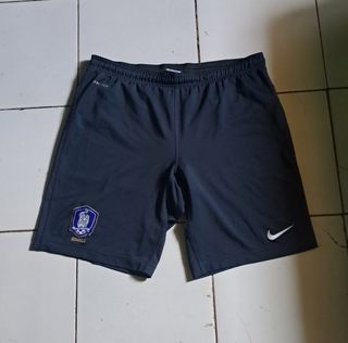(Kategori: ) berada di . Dikirim oleh prasetyo_jersey (ID iklan 1447815562, Gambar 1). Deskripsi: .