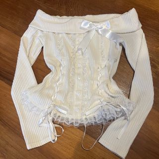 (Category: ) located in . Submitted by dollipopp (Listing ID 1447878724, Image 1). Description: .