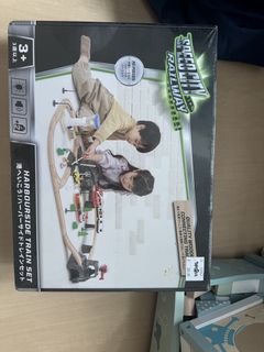 (Category: ) located in . Submitted by ilikestoshop (Listing ID 1447719677, Image 1). Description: .