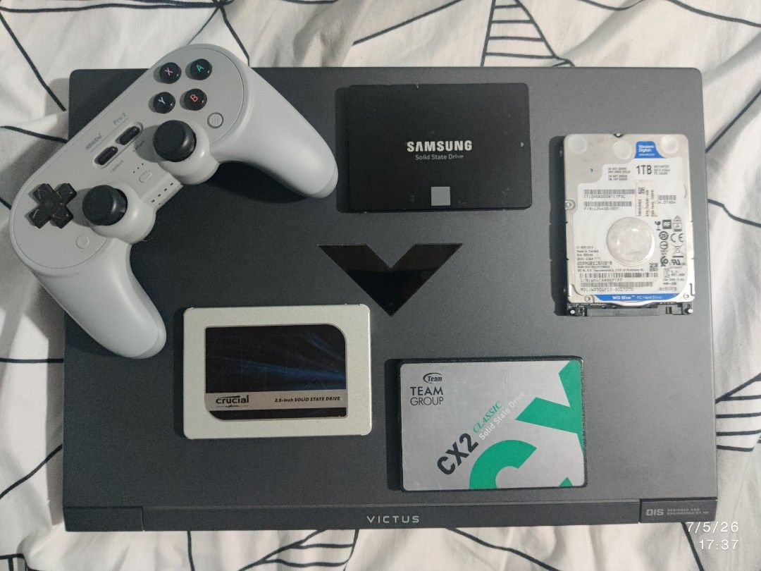 SSD and HDD (Category: Hard Disks & Thumbdrives) located in Manila. Submitted by christophe83748 (Listing ID 1447779341, Image 1). Description: 2.5 HDD and 2.5 SSD / 500GB /512GB SAMSUNG 500GB-1800 =100% HEALTH (SOLD) TEAM GROUP 512- = 100% HEALTH (SOLD) CRUCIAL MX500-3000 = 99% HEALTH 1TB HDD - 1300 = 100% HEALTH ALL IN GOOD WORKING CONDITION. LOCATION: CAINTA RIZAL.