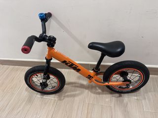 （分類：）位於 。 由 connieyung8 提交（商品編號 1447748845，圖片 1）。簡介： 。