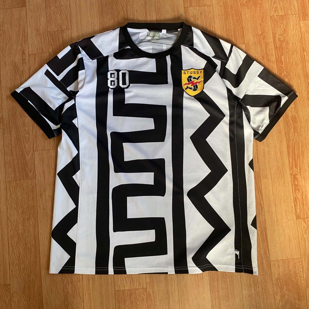 STUSSY SUMMER CRUZE JERSEY (Category: Tshirts & Polo Shirts ) located in Manila. Submitted by kramice (Listing ID 1447815246, Image 1). Description: WTS❗️ STUSSY SUMMER CRUZE JERSEY DIMES: W22 L28.5 ISSUE ON LAST PIC HMU📩.