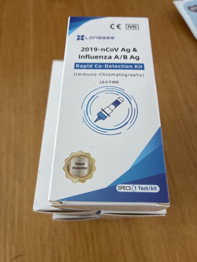 Test kit (Category: Medical Supplies & Tools) located in Singapore. Submitted by justinbobo (Listing ID 1447696963, Image 1). Description: - Longsee 2019-nCoV Ag & Influenza A/B Ag Rapid Co-Detection Kit - Detects both COVID-19 (2019-nCoV) and Influenza A/B antigens - Uses rapid immuno-chromatography technology - Each kit contains 1 individual test - Patent protected (indicated on box) - Essential for quick health screening.
