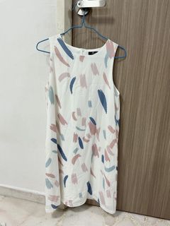 (Category: ) located in . Submitted by shircloset (Listing ID 1447725523, Image 1). Description: .