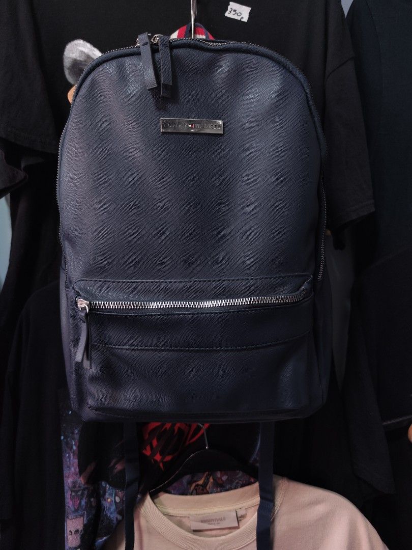 Tommy Hilfiger Faux Leather Backpack (Category: Backpacks) located in Bulacan. Submitted by emilj23 (Listing ID 1447717724, Image 1). Description: Tommy Hilfiger Backpack Condition 9.5/10 Color rate 9.5/10 No Issue.