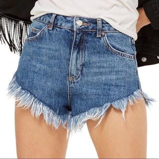 (Category: ) located in . Submitted by chicbox (Listing ID 1447741539, Image 1). Description: .