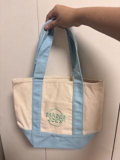 (Category: ) located in . Submitted by preloved_inventory (Listing ID 1447823636, Image 1). Description: .
