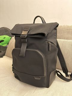（分類：）位於 。 由 mdeviant 提交（商品編號 1447778750，圖片 1）。簡介： 。