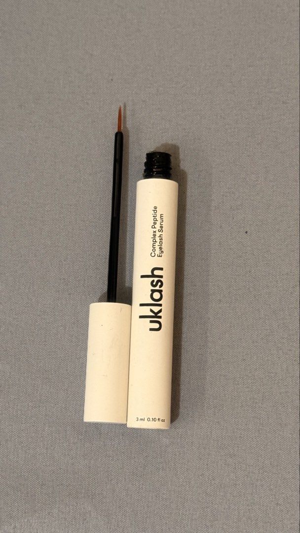 Uklash Complex Peptide Eyelash Serum (Category: Face Care) located in Pasay City. Submitted by erinsclosetph (Listing ID 1447804046, Image 2). Description: - Promotes longer, stronger, healthier-looking lashes with consistent use - Powered by a blend of six peptides to condition and support lash growth - Lightweight formula that nourishes lash roots and helps reduce breakage - Infused with hydrating ingredients like hyaluronic acid and hydrolyzed