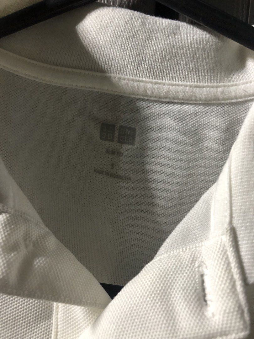 UNIQLO POLO SHIRT (Category: Tshirts & Polo Shirts ) located in Pasay City. Submitted by karendgn (Listing ID 1447789268, Image 3). Description: good as new rarwly used.
