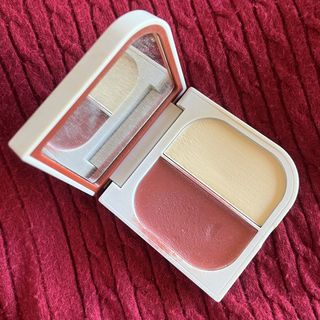 (Category: ) located in . Submitted by declutter_girliepop (Listing ID 1447718651, Image 1). Description: .