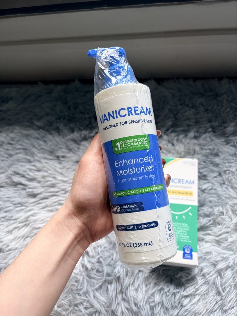 Vanicream Enhanced Moisturizer for Sensitive Skin (Category: Face Care) located in Makati City. Submitted by skinsourcemnl (Listing ID 1447706557, Image 1). Description: - Vanicream Enhanced Moisturizer - Ideal for sensitive skin - Dermatologist recommended and tested - Features Hyaluronic Acid + 5 Key Ceramides - Provides 24-hour hydration - Lightweight and hydrating formula - 12 fl oz (355 mL) bottle with pump - Brand new, still sealed in plast