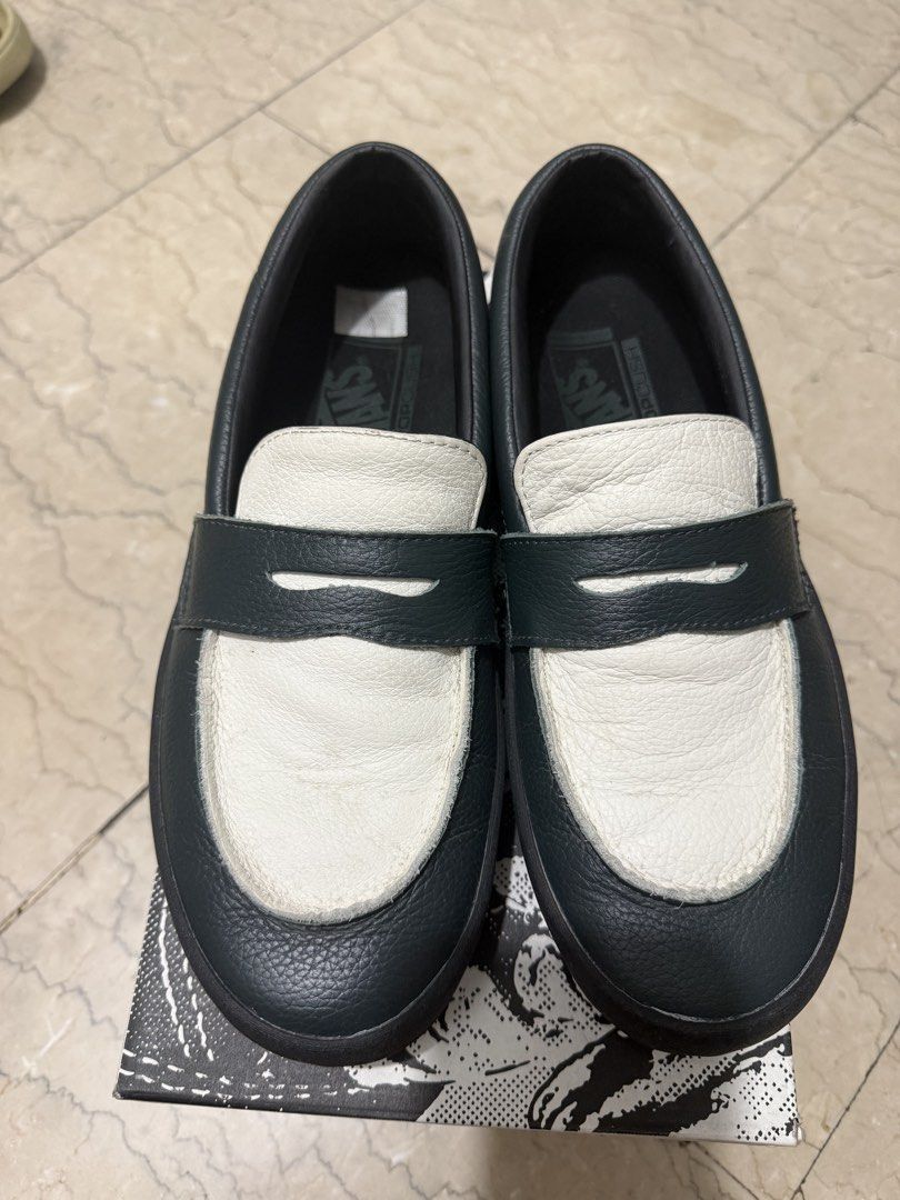 Vans Skate Loafer (Category: Sneakers) located in Manila. Submitted by razbeh (Listing ID 1447812304, Image 1). Description: Vans Skate Loafer Size 8 .