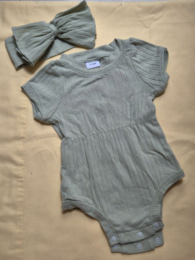 Various brand baby clothes (Category: Babies & Kids Fashion) located in Kuala Lumpur. Submitted by normizs (Listing ID 1447763186, Image 3). Description: various brand and size baby clothes for FREE. *might come with minor stain Pay for postage only RM10.