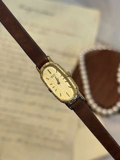 (Category: ) located in . Submitted by vintage.instyle (Listing ID 1447843911, Image 1). Description: .