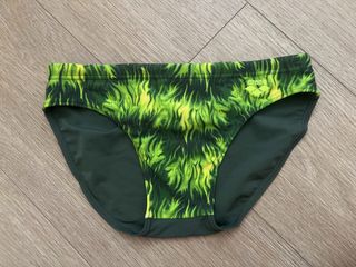 (Category: ) located in . Submitted by snapply21 (Listing ID 1447781477, Image 1). Description: .