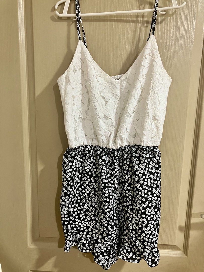 Women's Rompers - Take All (Category: Rompers) located in Pasig City. Submitted by greentee_ (Listing ID 1447751767, Image 3). Description: - Adorable rompers perfect for any occasion! - Available styles: - White ribbed top with beige shorts - Black ribbed top with leopard print shorts - White lace top with floral shorts - Solid maroon wrap romper - Features adjustable straps for a perfect fit - Comfortable elastic waistband - Great for casual ou