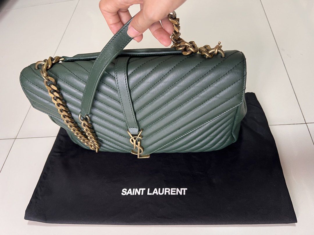 YSL MATELASSE CHEVRON (Category: Luxury Bags & Wallets) located in Manila. Submitted by mumuershi (Listing ID 1447835461, Image 1). Description: YSL Envelope Bag (Sheepskin Matelasse Chevron Dark Green) Newly cleaned No foul smell Some scuffs and scratches are fixed (professionally) No issues INCLUSION: Dust bag.