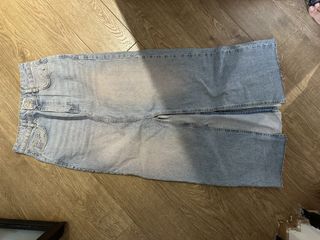 （分類：）位於 。 由 chillinggum 提交（商品編號 1447691726，圖片 1）。簡介： 。