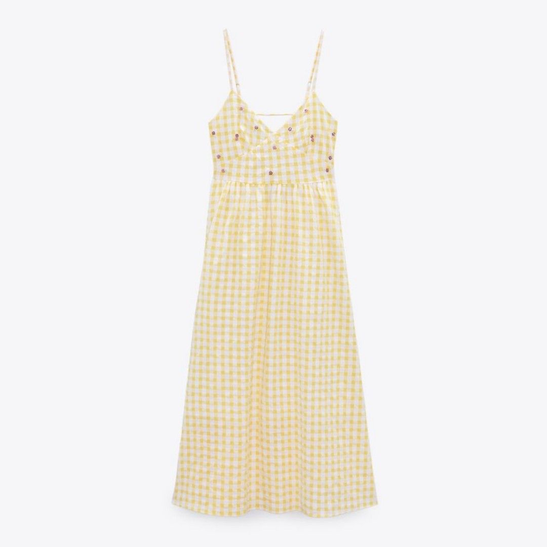 ZARA Gingham Check Dress (Kategori: Gaun & Rok) berada di Jakarta Selatan. Dikirim oleh naaa.shp (ID iklan 1447708804, Gambar 1). Deskripsi: ❌❌HARGA PAS / NO NEGO / TIDAK TAWAR❌❌ 🚫NEGO ➡️ DI SKIP🚫 √BISA DIORDER LANGSUNG, MELALUI SHOPE* AKUN: naaa.shp ATAU KLIK LINK DIPROFIL/BIO 🛒 Etalase Shope*: Koleksi Z*RA √harga Shope* +adm √manual tf /split payment by request.