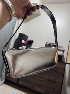 (Category: ) located in . Submitted by preloved0820 (Listing ID 1447824173, Image 1). Description: .