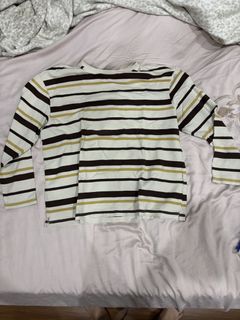 (Category: ) located in . Submitted by hoochie (Listing ID 1447816692, Image 1). Description: .