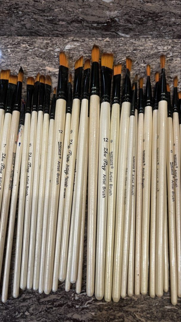 Zhu Xing Artist Brush Set - Various Sizes (Category: Craft Supplies & Tools) located in Naga. Submitted by lilycheedeclutter (Listing ID 1447778620, Image 3). Description: - Set of Zhu Xing artist brushes - Includes various sizes (detail to flat) - Light wood handles with black ferrules - Suitable for acrylics, oils, and watercolors.