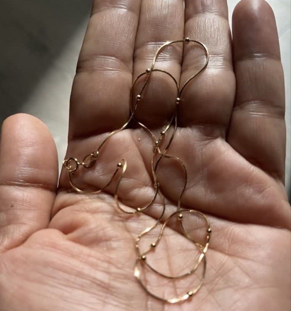 18K Gold Necklace with Beads (Category: Necklaces) located in Paranaque City. Submitted by richezlremo6165 (Listing ID 1447886668, Image 1). Description: - Genuine 18K gold necklace - Delicate snake chain style - Features small, elegant beads - Secure lobster clasp closure - Lightweight and comfortable for daily wear - Ideal for layering or as a standalone piece -18 inches long -2.7 grams 7500/gram.