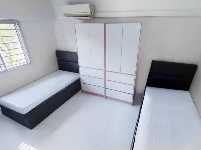 (Category: ) located in . Submitted by belecode (Listing ID 1447976234, Image 1). Description: .