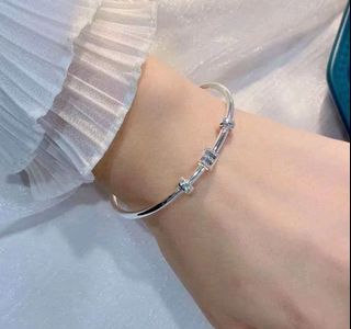 (Category: ) located in . Submitted by jeweltales (Listing ID 1447910774, Image 1). Description: .