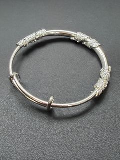 （分類：）位於 。 由 fuznail 提交（商品編號 1447949995，圖片 1）。簡介： 。