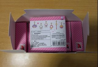 （分類：）位於 。 由 katkat666 提交（商品編號 1447923822，圖片 1）。簡介： 。