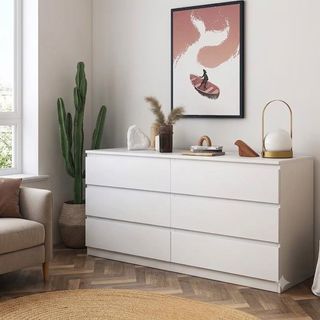 (Category: ) located in . Submitted by closingdownsaleeeee_sg (Listing ID 1448069537, Image 1). Description: .