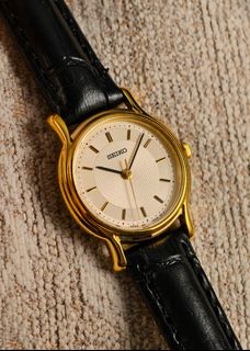 由 oldwatch.tw (刊登 ID 1448019077，圖片 1) 提交，位於 的 (類別：)，說明：。