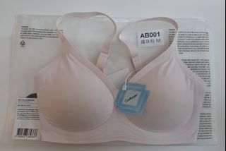 （分類：）位於 。 由 fiontse2000 提交（商品編號 1447952787，圖片 1）。簡介： 。