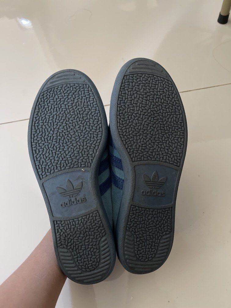 Adidas Bali (Kategori: Sepatu Wanita) berada di Denpasar. Dikirim oleh goodstuffbyss (ID iklan 1447931239, Gambar 3). Deskripsi: Jarang dipakai Original 100% beli di store adidas PVJ Size US 5/UK 4 1/2 / 37 1/3 Made in Vietnam Gratis ongkir Jawa - Bali Tidak ada oren karna ga ngerti 😭 maafkan, tapi trusted 100%.