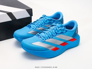 (Category: ) located in . Submitted by outlet_sneakers_shop (Listing ID 1447928030, Image 1). Description: .