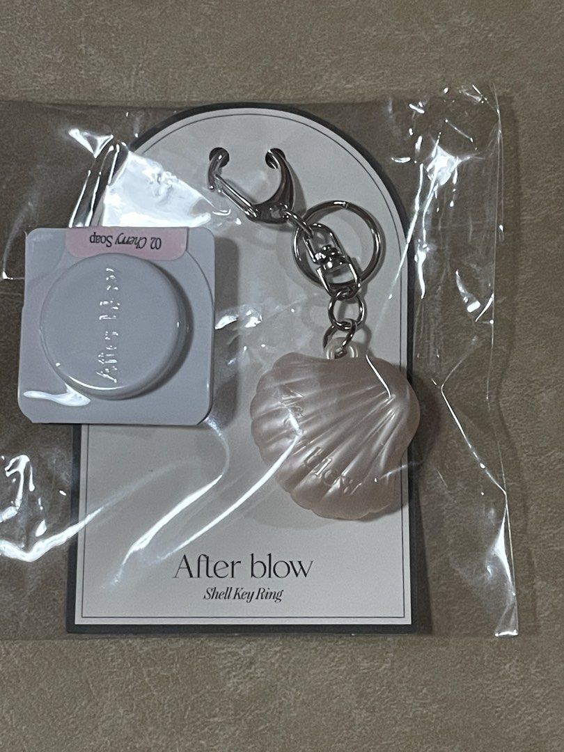 AFTER BLOW KOREA LIMITED EDITION PEARLIZED CLAMSHELL KEYRING SOLID PERFUME, CHERRY SOAP (Category: Fragrance & Deodorants) located in Quezon City. Submitted by stuffiesetc (Listing ID 1447977431, Image 3). Description: AFTER BLOW KOREA LIMITED EDITION PEARLIZED CLAMSHELL KEYRING SOLID PERFUME, CHERRY SOAP Guaranteed authentic. Brand new in sealed packaging. Just came in from korea. The After Blow Solid Perfume #05 Cherry Soap is a travel-friendly