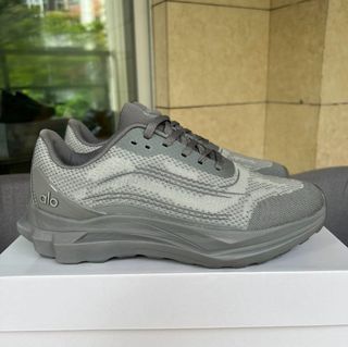 （分類：）位於 。 由 sneakerssssssssssss 提交（商品編號 1447994285，圖片 1）。簡介： 。