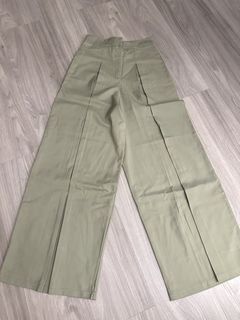 (Kategori: ) berada di . Dikirim oleh dev.preloved (ID iklan 1447918774, Gambar 1). Deskripsi: .